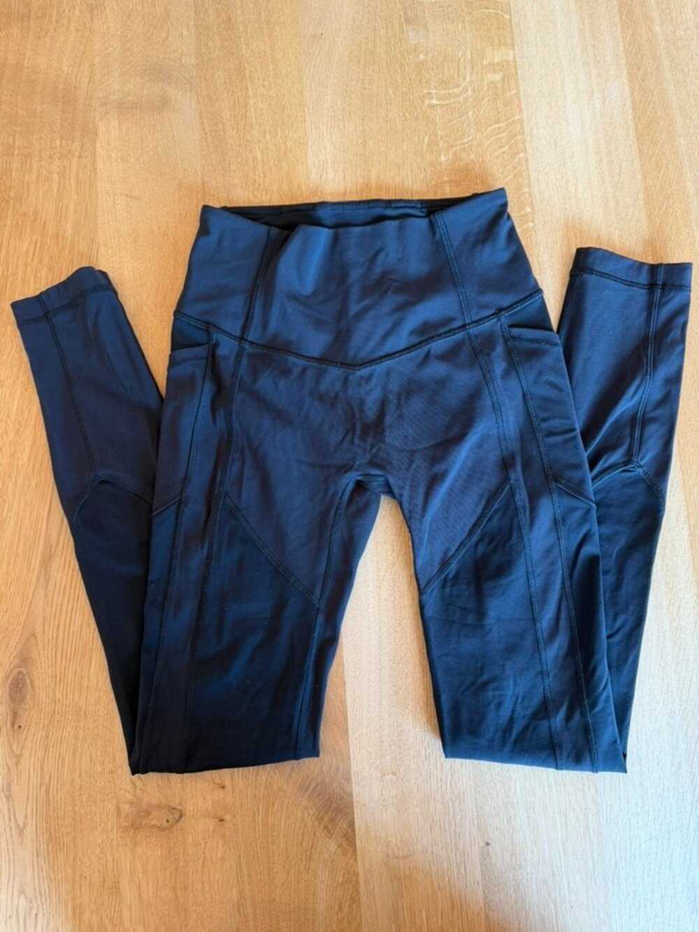 Lululemon Black High Rise Full Length Leggings with Pockets Size 4